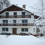 Haus Waldrast *