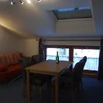 Haus Waldrast Апартаменты *