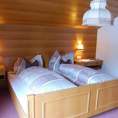 Haus Waldrast Apartment