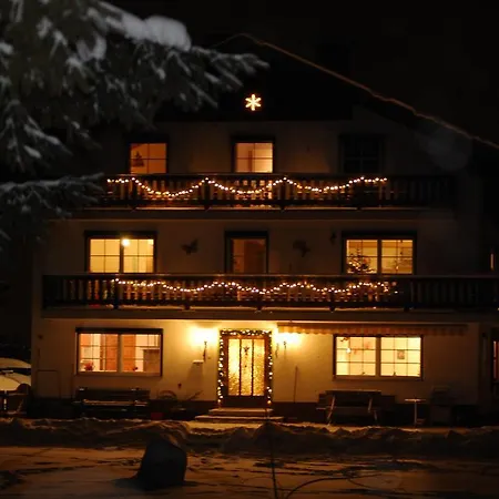 Haus Waldrast Elbigenalp