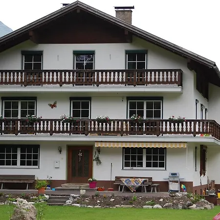 Haus Waldrast Apartment Elbigenalp