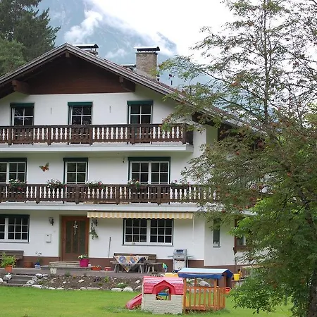 Haus Waldrast Apartment Elbigenalp