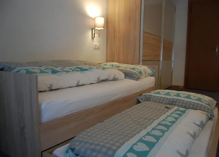 Haus Waldrast Apartment *